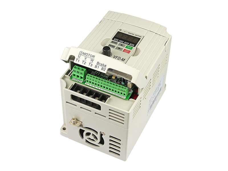 8000S通用變頻器，變頻調速器，變頻器廠家，電機變頻器，三相變頻器